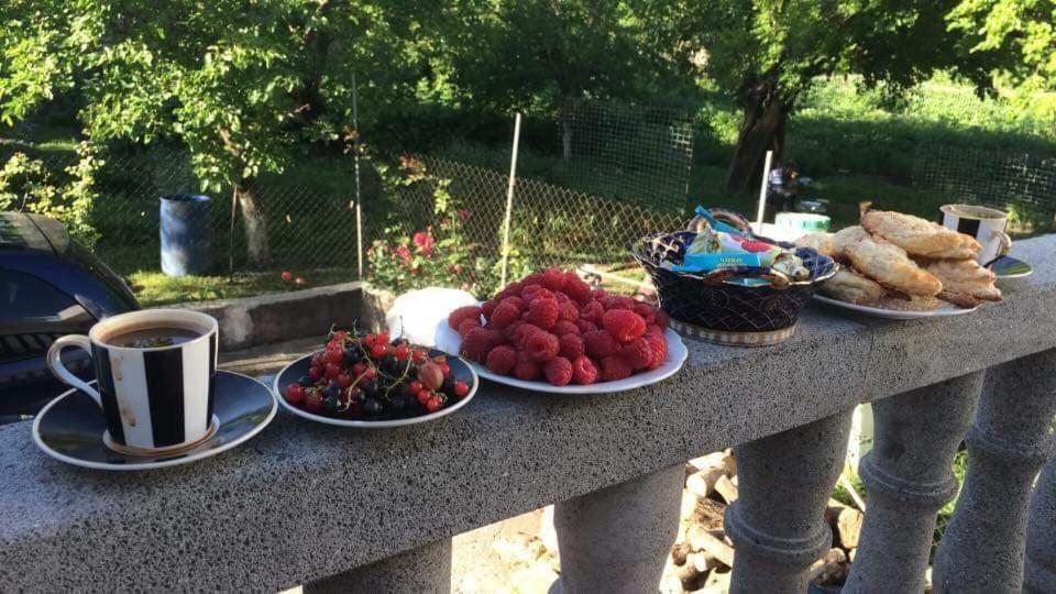 Guesthouse "Ashot Shalunts" Goris Εξωτερικό φωτογραφία